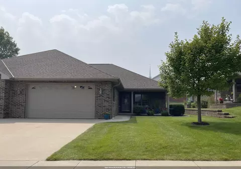 1782 Condor Ln, Green Bay, WI 54313
