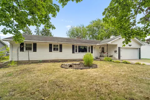 122 Fanna St, Fond Du Lac, WI 54935