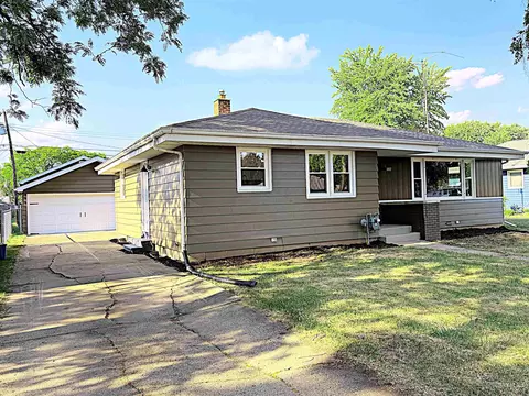 487 E Mcwillams St, Fond Du Lac, WI 54935