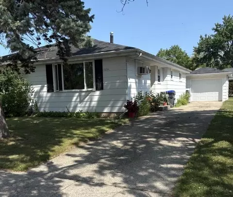 1021 Evans St, Neenah, WI 54956