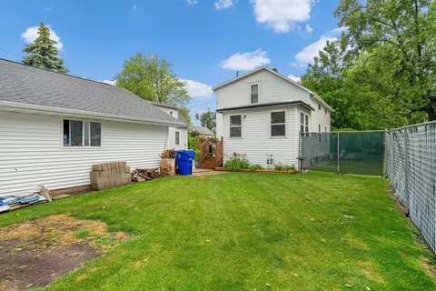 Exterior - 1408 N Clark St, Appleton, WI 54911 photo 6 of 8