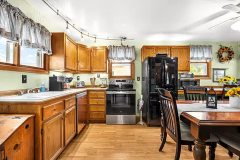 Kitchen - 1408 N Clark St, Appleton, WI 54911 photo 1 of 4