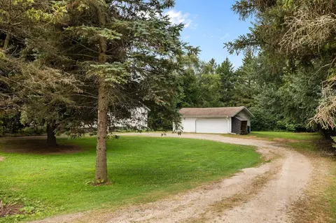 Exterior - n341 Mayflower Road, Appleton, WI 54914 photo 17 of 19