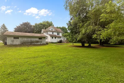 Exterior - n341 Mayflower Road, Appleton, WI 54914 photo 1 of 19