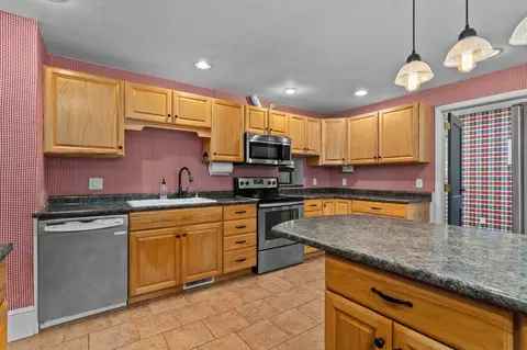 Kitchen - n341 Mayflower Road, Appleton, WI 54914 photo 5 of 7