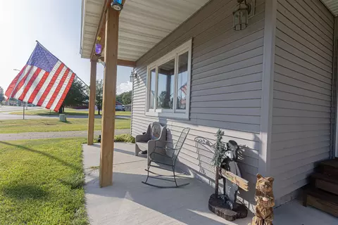 Exterior - 650 Schabow St, Gresham, WI 54128 photo 5 of 6