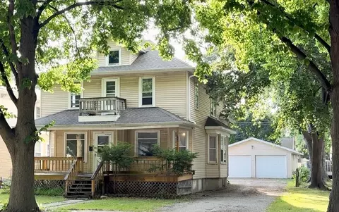 714 11th Ave, Green Bay, WI 54304
