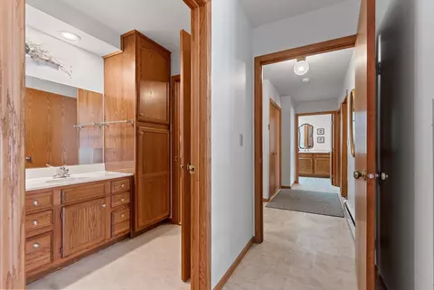Entry Way - 1051 Main St, Wrightstown, WI 54180 photo 4 of 6