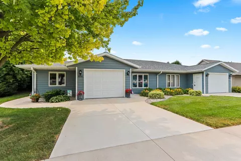 Exterior - 1051 Main St, Wrightstown, WI 54180 photo 1 of 20