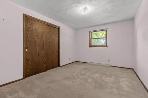 Bedroom - 1212 E Harding Dr, Appleton, WI 54915 photo 6 of 6