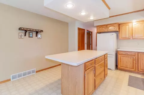 Kitchen - 2507 N Lisa St, Appleton, WI 54914 photo 2 of 5