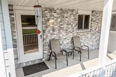 Exterior - 2507 N Lisa St, Appleton, WI 54914 photo 1 of 4