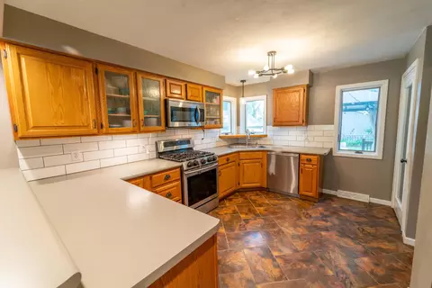 Kitchen - 1314 W Pine St, Appleton, WI 54914 photo 1 of 2