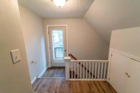 Entry Way - 1314 W Pine St, Appleton, WI 54914 photo 4 of 6