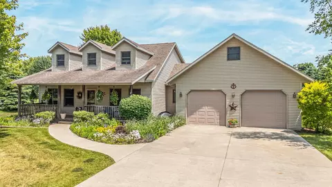 1428 N 12th Pl, Sturgeon Bay, WI 54235