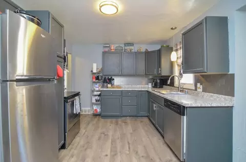 Kitchen - 816 E Harrison St, Appleton, WI 54915 photo 4 of 4