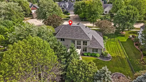 View/Area - 236 E Thornbrook Ln, Appleton, WI 54913 photo 12 of 28