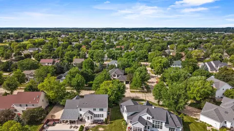 View/Area - 236 E Thornbrook Ln, Appleton, WI 54913 photo 21 of 28