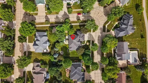 View/Area - 236 E Thornbrook Ln, Appleton, WI 54913 photo 18 of 28