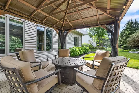 Exterior - 236 E Thornbrook Ln, Appleton, WI 54913 photo 9 of 15