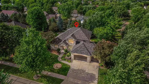 View/Area - 236 E Thornbrook Ln, Appleton, WI 54913 photo 5 of 28