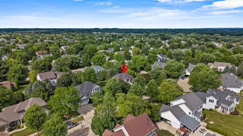View/Area - 236 E Thornbrook Ln, Appleton, WI 54913 photo 24 of 28