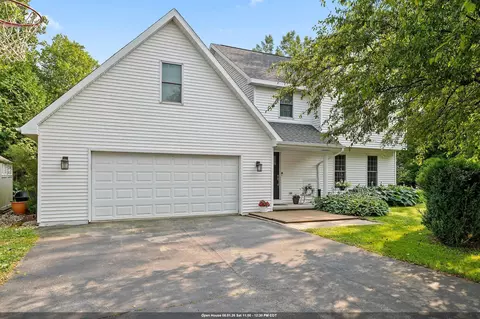 5036 E Ronsman Rd, New Franken, WI 54229