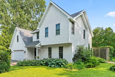 5036 E Ronsman Rd, New Franken, WI 54229
