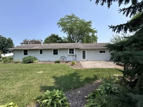 Exterior - 220 Short St, Wrightstown, WI 54180 photo 3 of 3
