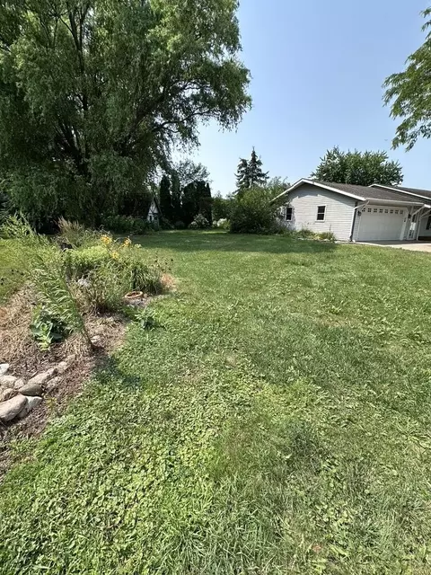 Exterior - 220 Short St, Wrightstown, WI 54180 photo 1 of 3