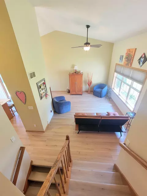 Living - w5424 Red Clover Tr, Appleton, WI 54915 photo 1 of 3