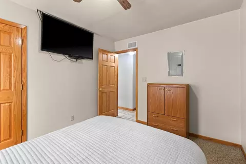 Bedroom - 2767 Bay Rd, Brussels, WI 54204 photo 5 of 6