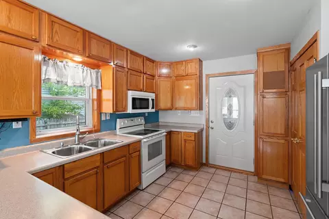 Kitchen - 2767 Bay Rd, Brussels, WI 54204 photo 1 of 5