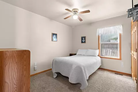 Bedroom - 2767 Bay Rd, Brussels, WI 54204 photo 4 of 6