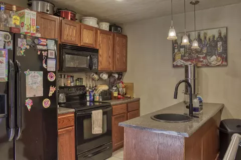 Kitchen - 1013 N Linwood Ave, Appleton, WI 54914 photo 1 of 2