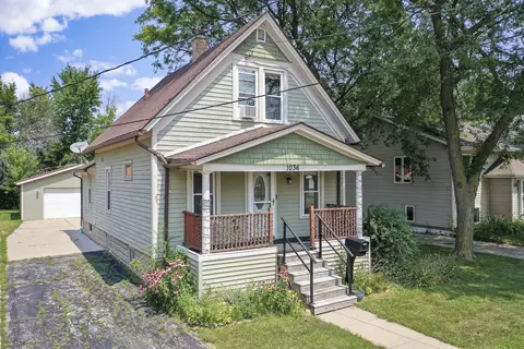 1036 W 5th Ave, Oshkosh, WI 54902