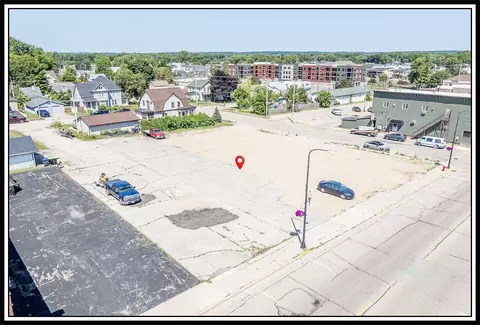 401 S Pearl St, New London, WI 54961