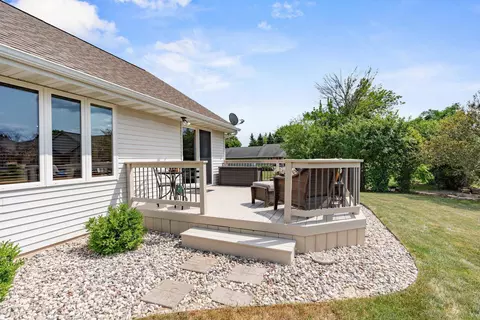 Exterior - n9121 Kernan Avenue, Appleton, WI 54915 photo 7 of 9
