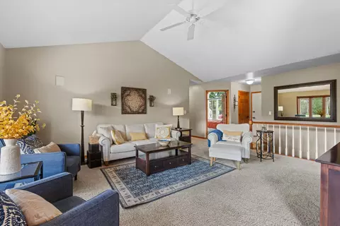 Living - n9121 Kernan Avenue, Appleton, WI 54915 photo 2 of 2