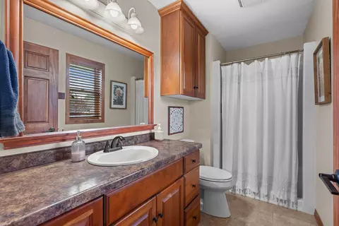 Bath - n9121 Kernan Avenue, Appleton, WI 54915 photo 1 of 3