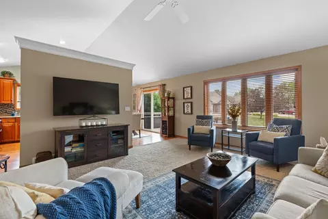 Living - n9121 Kernan Avenue, Appleton, WI 54915 photo 1 of 2