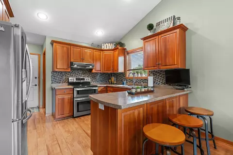 Kitchen - n9121 Kernan Avenue, Appleton, WI 54915 photo 3 of 4
