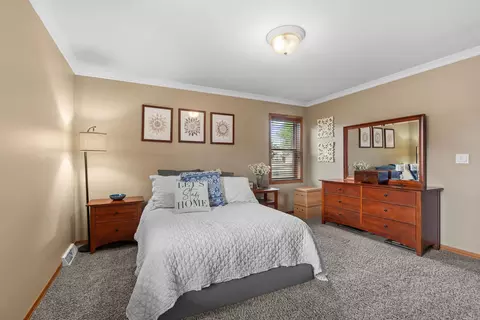 Bedroom - n9121 Kernan Avenue, Appleton, WI 54915 photo 1 of 10
