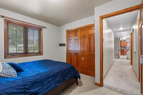 Bedroom - n9121 Kernan Avenue, Appleton, WI 54915 photo 8 of 10