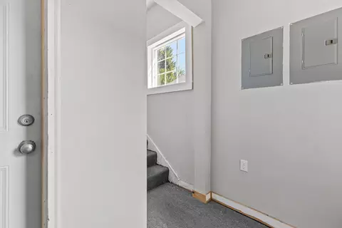 Entry Way - 120 E Pacific St, Appleton, WI 54911 photo 4 of 6