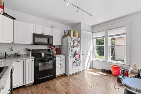 Kitchen - 120 E Pacific St, Appleton, WI 54911 photo 1 of 5