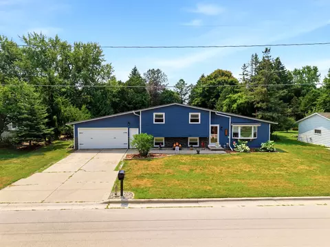 1623 Utah St, Sturgeon Bay, WI 54235