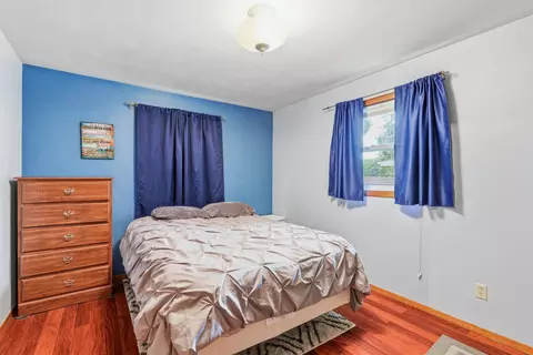 Bedroom - 1786 Schaefer Cir, Appleton, WI 54915 photo 3 of 4