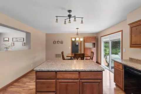 Kitchen - 604 Wolf St, Crivitz, WI 54114 photo 3 of 6