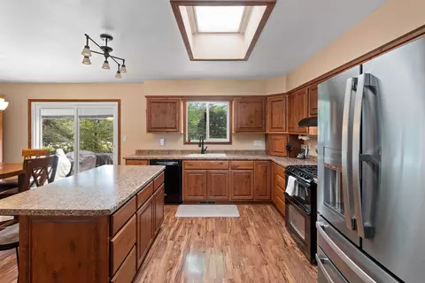 Kitchen - 604 Wolf St, Crivitz, WI 54114 photo 1 of 6